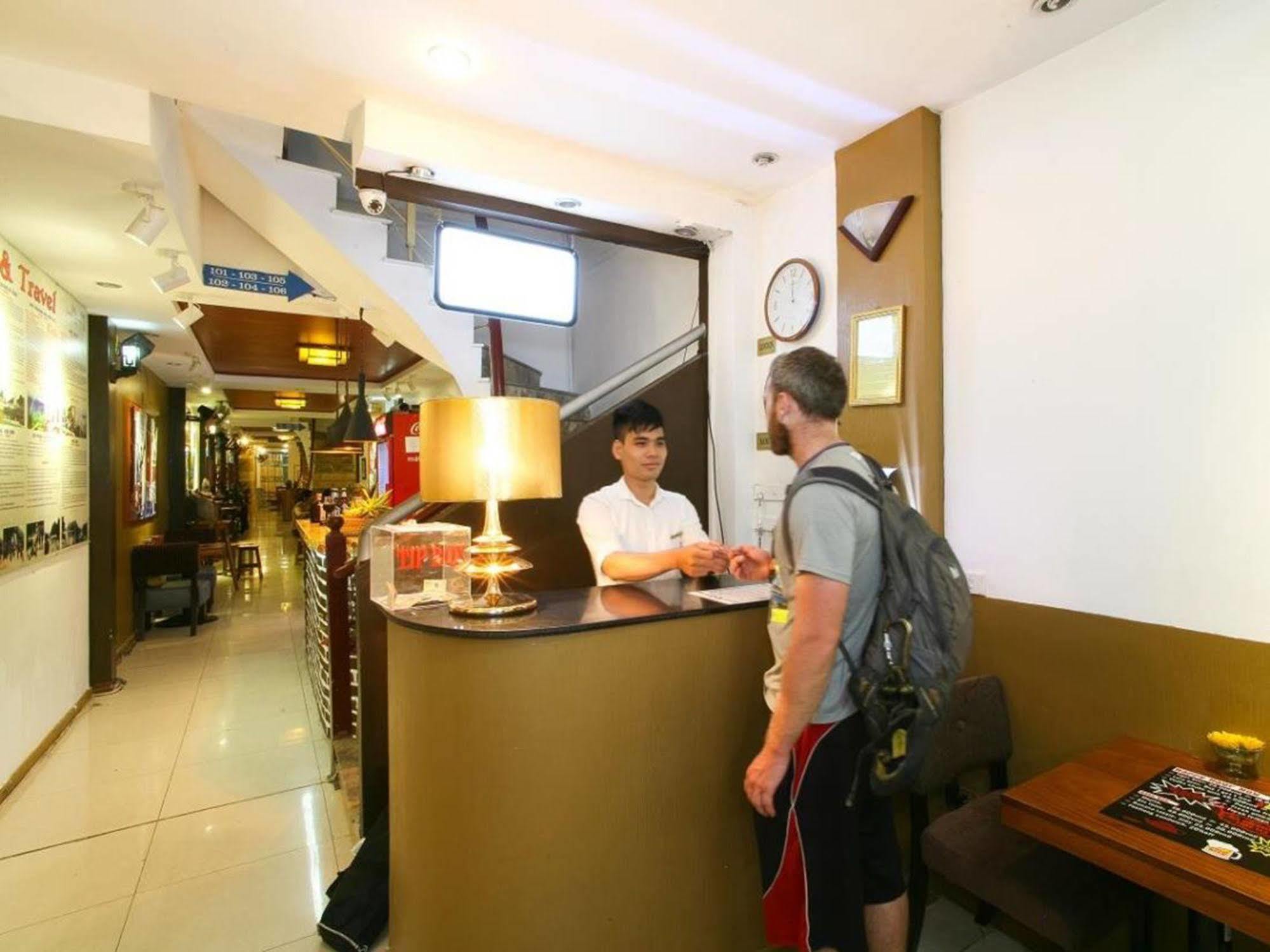 Hanoi Zesty Hotel Екстер'єр фото
