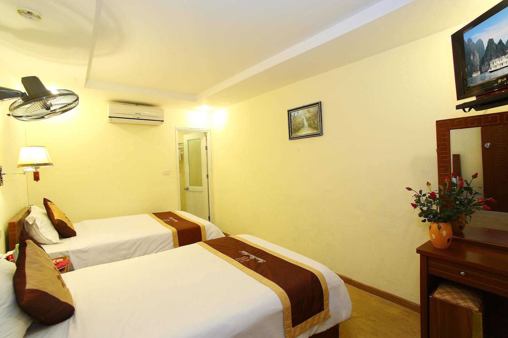 Hanoi Zesty Hotel Екстер'єр фото