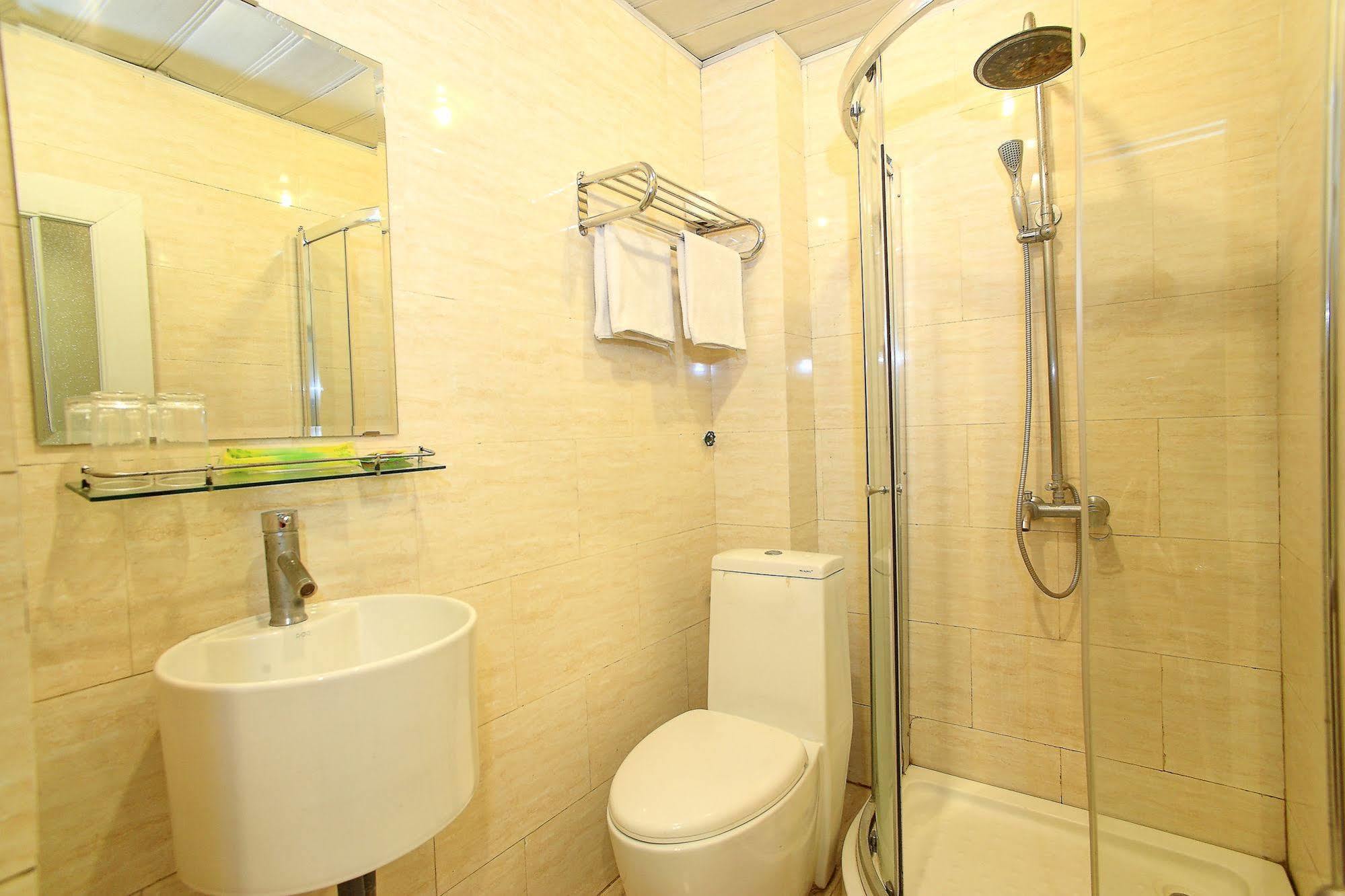 Hanoi Zesty Hotel Екстер'єр фото